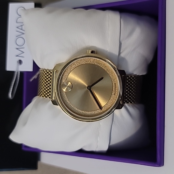 NWT!!! Gold Ladies Movado Bold - Picture 2 of 11